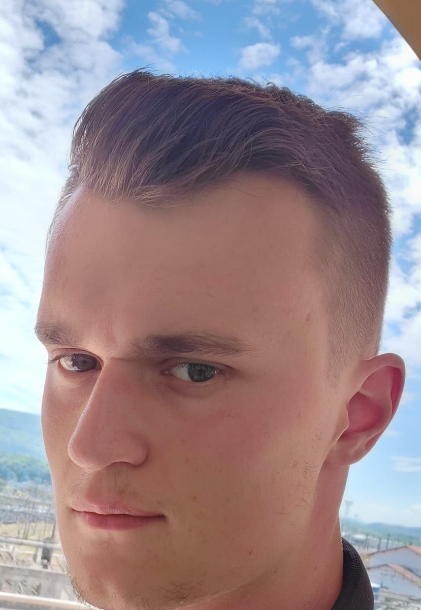 Profil von Abdelillah