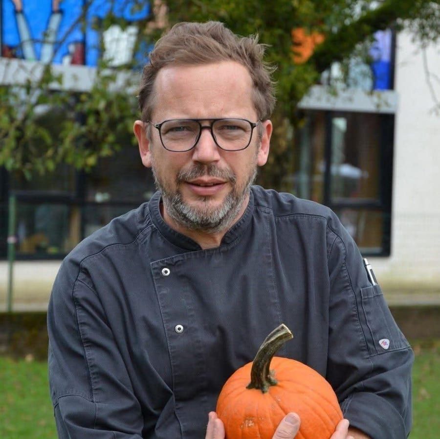Profil von Ethan
